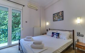 Hoteleros Dionysos Athens